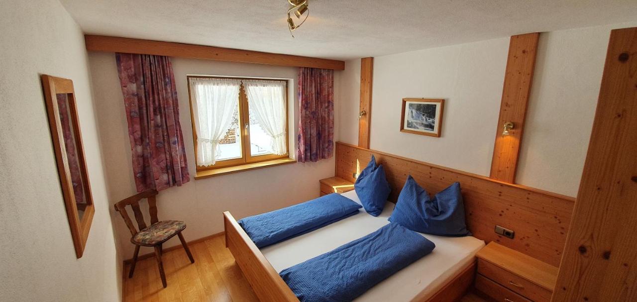 Pension Appartements Via Claudia Lermoos Kültér fotó
